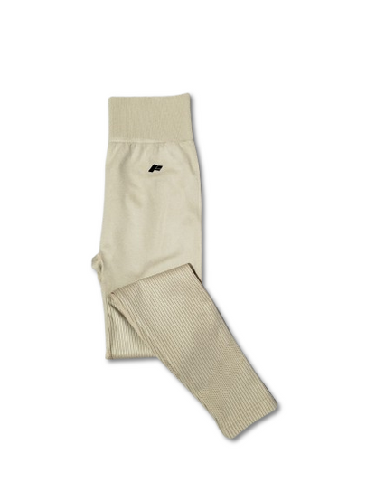 IRONFORCE™ Women's Elevate Seamless Set