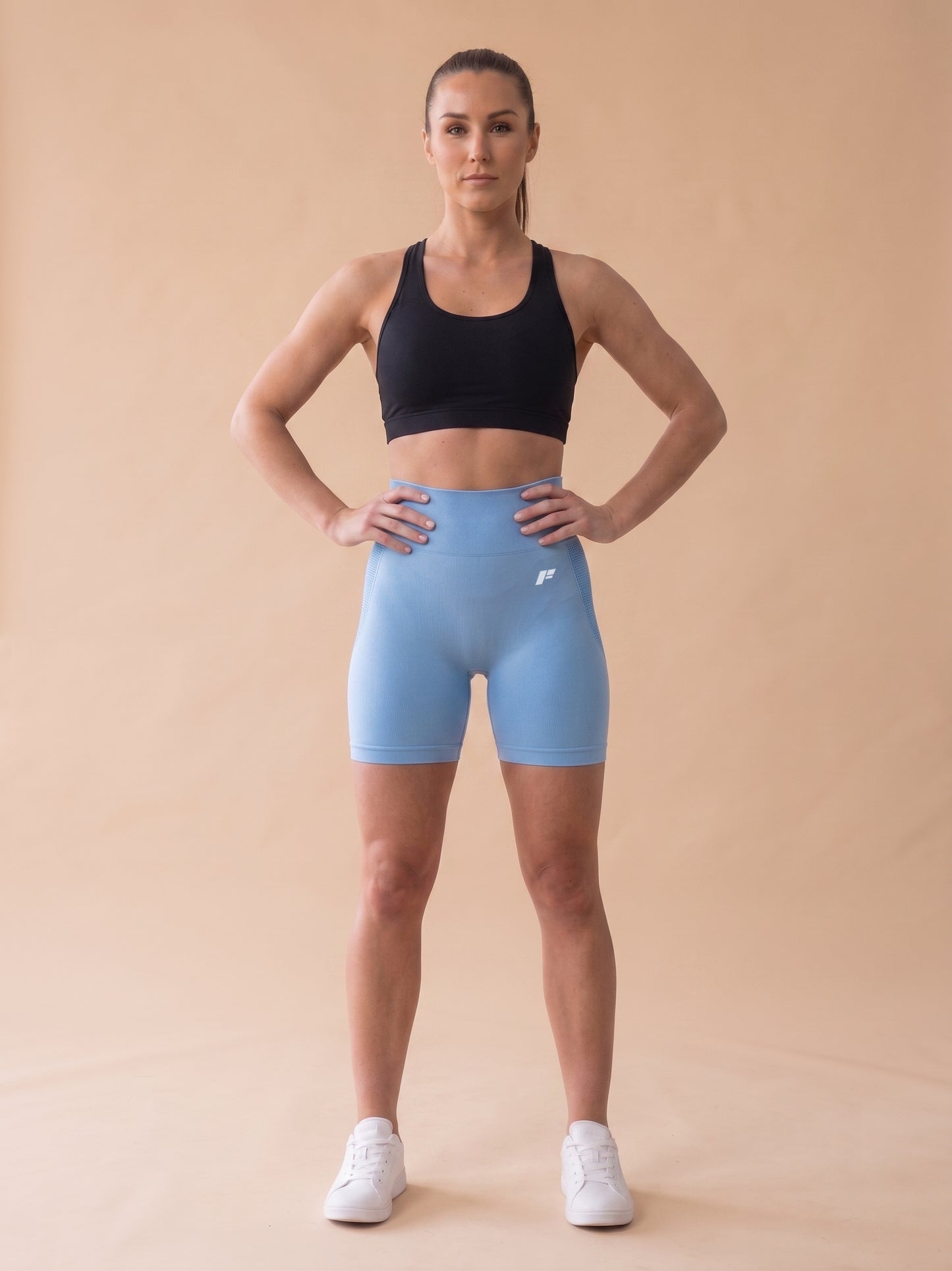 IRONFORCE™ Shorts femininos Seamless Essence 