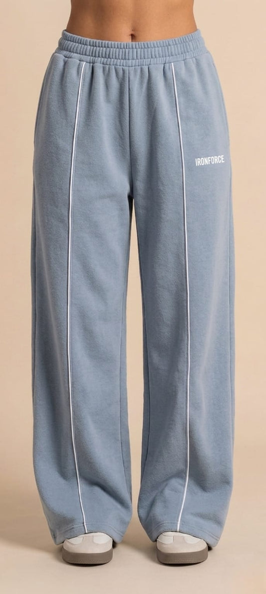 IRONFORCE™ Women's Axis Wide-Leg Jogger