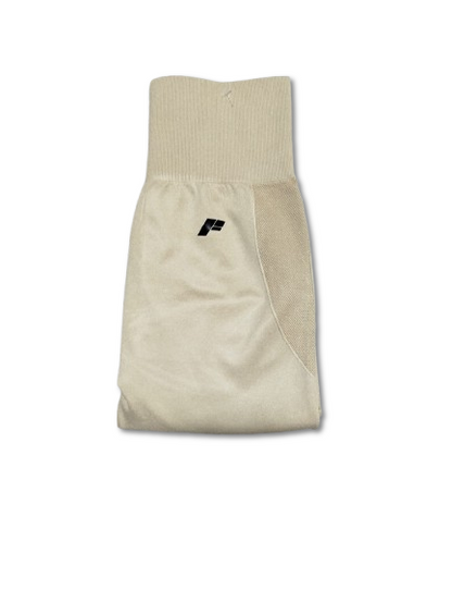 IRONFORCE™ Women's Essence Seamless Shorts